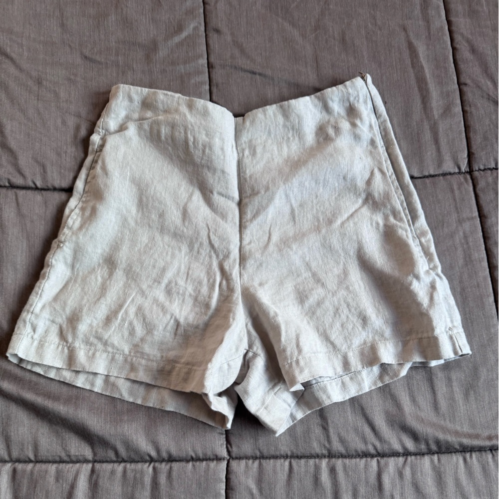 100% Linen White Shorts